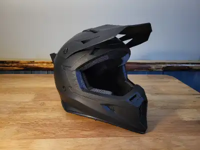 Joe Rocket RKT 21 Helmet, Black Matte, Size XL, Never Worn. Due to scammers, cash only. Contact us t...