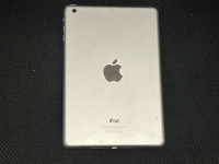 Apple iPad Mini 2 Model A1489 (2015) 16GB FOR PART OR NOT WORKIN