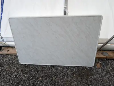 Table pliante, View more