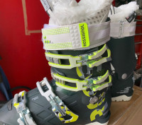 Rossignol all track ski boots size 24.5 OBO