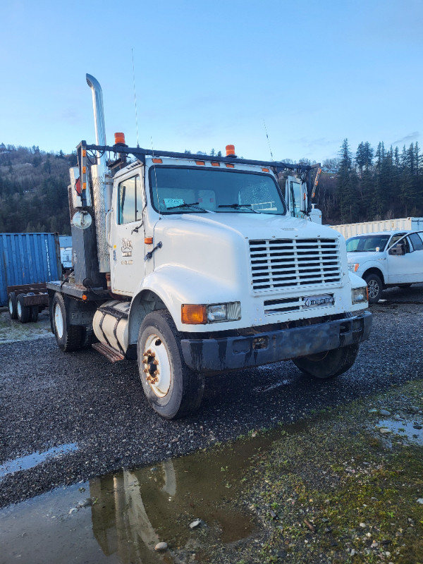 Winch truck in Heavy Trucks in Tricities/Pitt/Maple