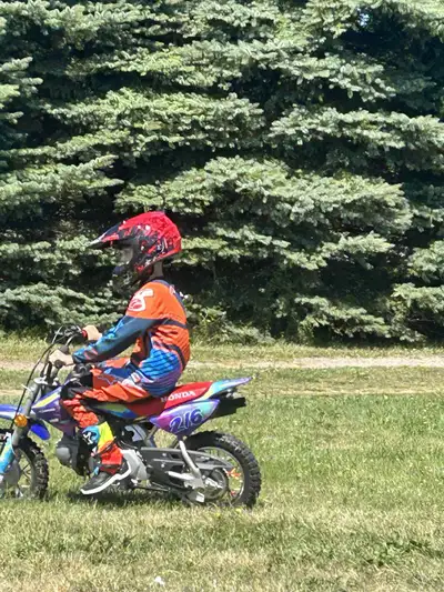 CRF 50 for sale bought the bike new in 2022 very little use very good shape. Has stock plastics, a s...