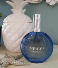 Lise Watier Neiges Bleues - 50ml EDT - limited edition - no box
