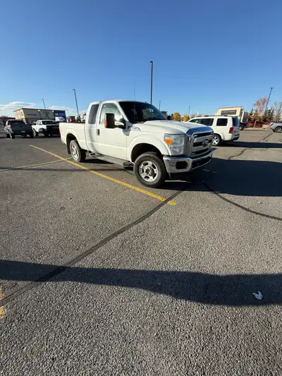 Looking to trade my 2011 ford f250 Runs and drives good and solid 570 kms Open to trades aswell. loo...