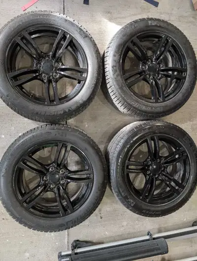 - Michelin Pilot Alpine PA4 Run-Flat winter tire 225/55R17 - mounted on wheel and balanced - around...