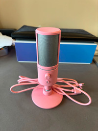 Razer Seiren X RZ19-0229 USB Gaming Microphone (Quartz Pink)