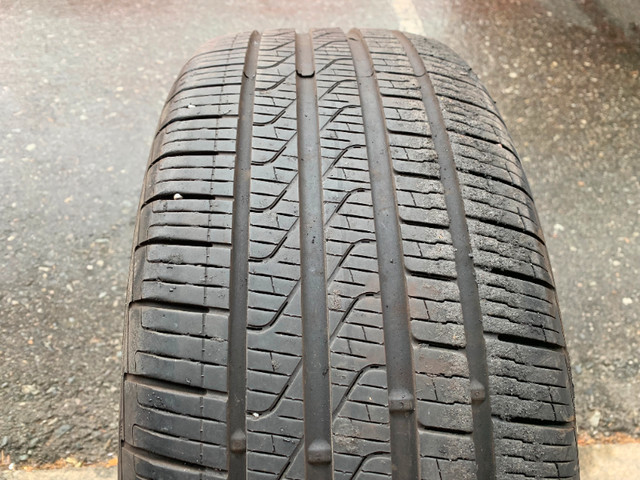 1 x single 225/40/19 93H M+S Pirelli P7 Cinturato RFT with 75% in Tires & Rims in Delta/Surrey/Langley - Image 3