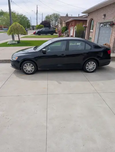 2012 Volkswagen Jetta Trendline Plus for Sale. Automatic, air conditioner, power windows power locks...