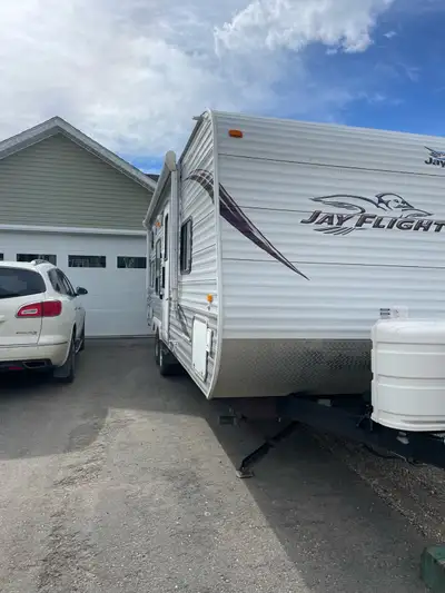 Awesome condition Roof resealed 2 years ago New tires 1 year ago New heavy duty rear axle Wheel bear...