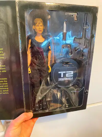 Figurine ( NEUF ) TRÈS RARE! Terminator 2 Sideshow! ( AUBAINE! ), View more