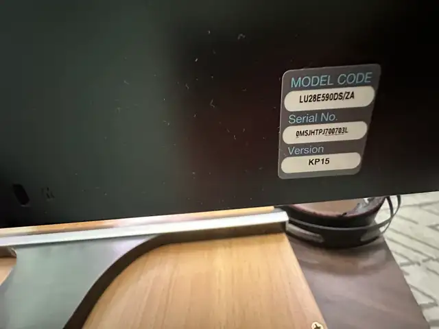 samsung u28e590d 28inch 4k  monitor  in General Electronics in St. John's - Image 4