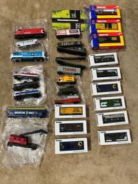 HO electric train parts and cars and 3 controllers