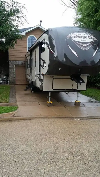 Get your driveway back! Warman Martensville Saskatoon, View more