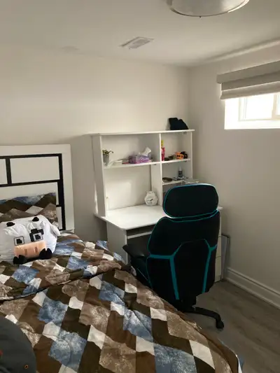 SUMMER SUBLET!! 1 All-girls private bedroom - 4 month summer sublet (May - August 2025) Room Details...