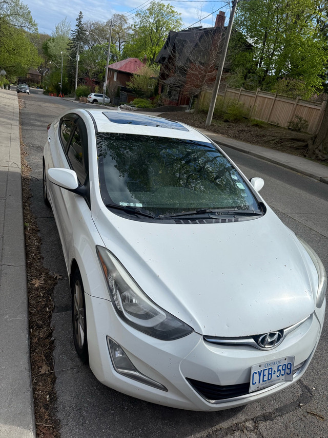 Hyundai Elantra 2014 Manual Transmission in Cars & Trucks in City of Toronto - Image 2