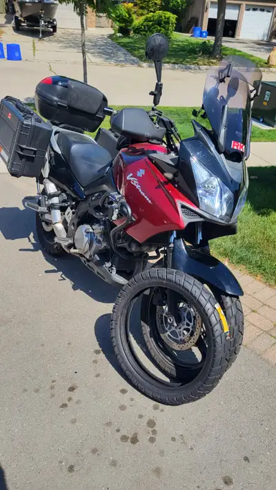 Suzuki DL1000 2006 very good condition, excellent for long travel, 70 407 km. Valve adjustment done!...
