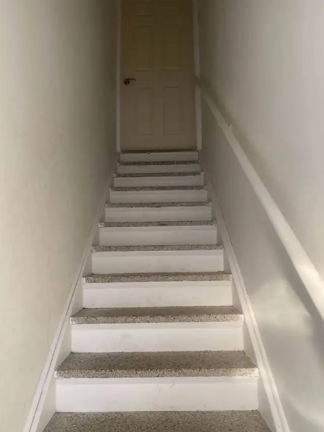 5 1/2 Upper Duplex