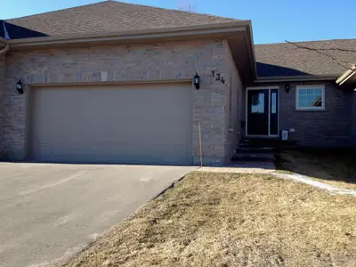 Beautiful open concept, vaulted ceiling. Very quiet private setting. Brick building. Gas fireplace....
