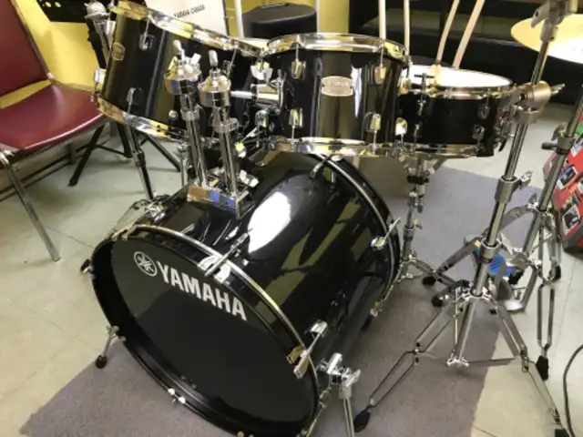 BATTERIE YAMAHA in Drums & Percussion in Drummondville - Image 2
