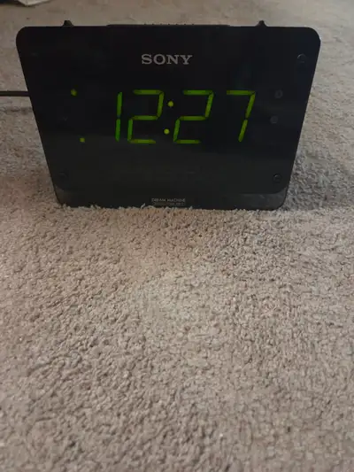 Sony Dream Machine LARGE DIGITS Dual Alarm Clock Radio, Melody, View more