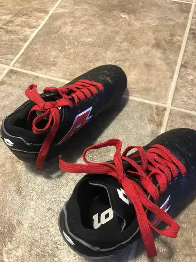 Boys Lotto Soccer Cleats, View more
