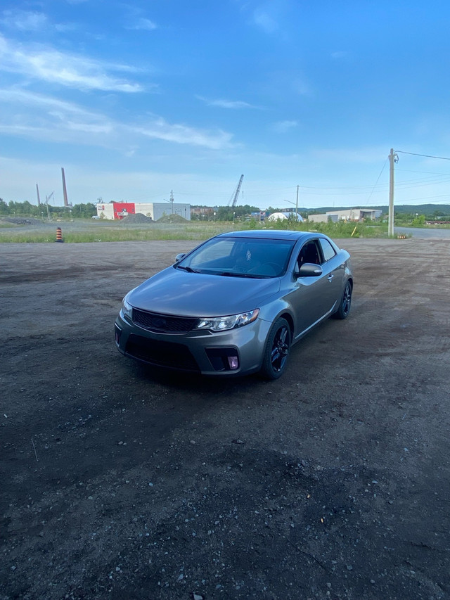 2010 Kia forte koup sx in Cars & Trucks in Sudbury