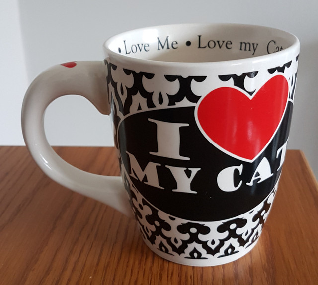 CAT COFFEE MUG in Kitchen & Dining Wares in Petawawa
