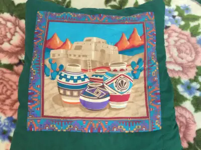 QUILT Turns INTO A PILLOW * QUILLOW * Perfect Gift, View more