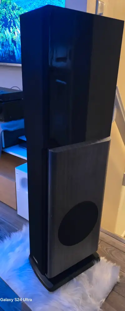 Polk LSi15-Audiophile Towers, View more