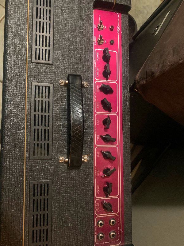 Vox AC30C2 for sale, asking $900 in Amps & Pedals in Mississauga / Peel Region - Image 2