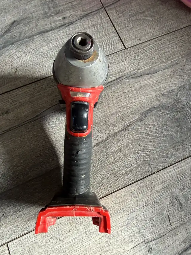 Milwaukee Impact Driver in Power Tools in Oshawa / Durham Region - Image 5