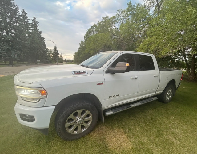 2019 Ram 3500 big horn  in Cars & Trucks in Edmonton - Image 4