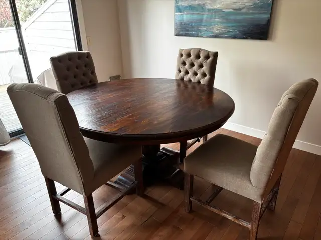 Hardwood solid Round dining  table 58” plus chairs  d62863277532034127