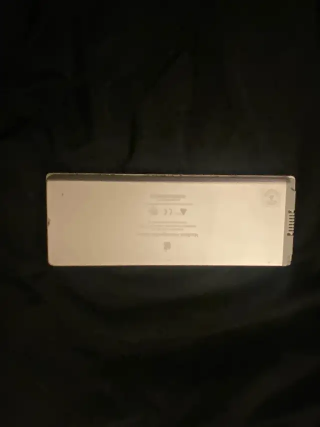 Apple MacBook Rechargeable Battery