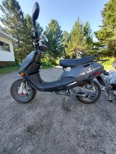 2022 50 cc scooter adly bullseye 8600km only runs very well .good condition. Price is always negotia...