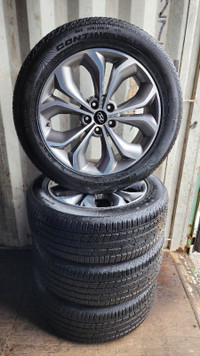 235/55 R19 Continental Tires on Alloy Rims