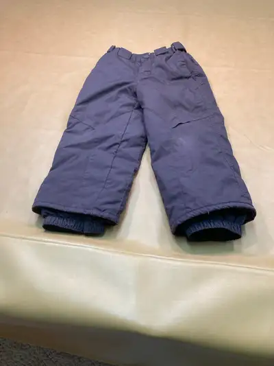 Child’s Snow Pants Size 4, View more