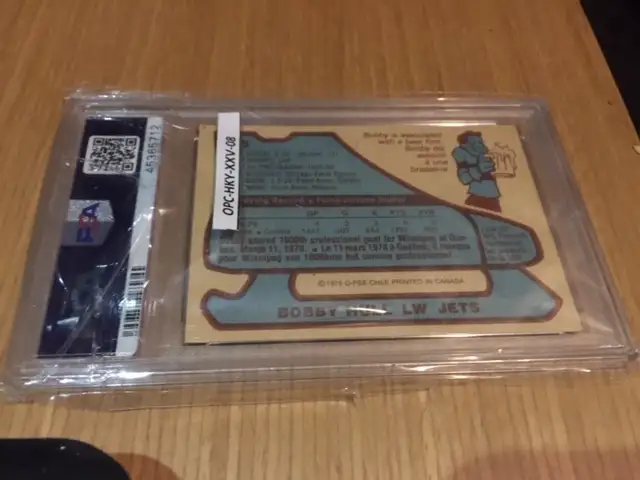 Bobby Hull Collector Cards in Arts & Collectibles in Delta/Surrey/Langley - Image 4