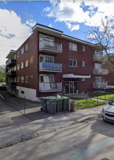 Apparemment à louer à Ahuntsic 4 1/2