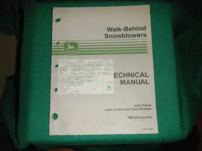 John Deere 526, 726, 832 Walk Behind Snowblowers Service Manual, View more