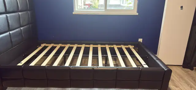 bed frame in Beds & Mattresses in Richmond - Image 4