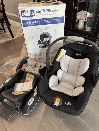 Chicco Keyfit 30 Cleartex Carseat/Base/Stroller - MFG Jan 2023, View more