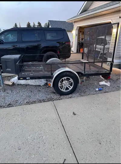 Custom-Built Utility Trailer – Lightweight & Like New 81 1/2 inches wide x 96 inches long Custom-bui...