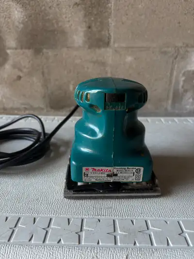 Makita Finishing sander, View more