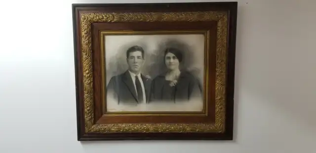 Vintage Antique- Old Portrait in Arts & Collectibles in Oakville / Halton Region - Image 2