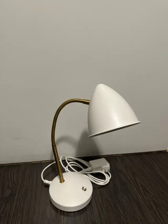 Ikea Lamp in Indoor Lighting & Fans in City of Toronto - Image 3