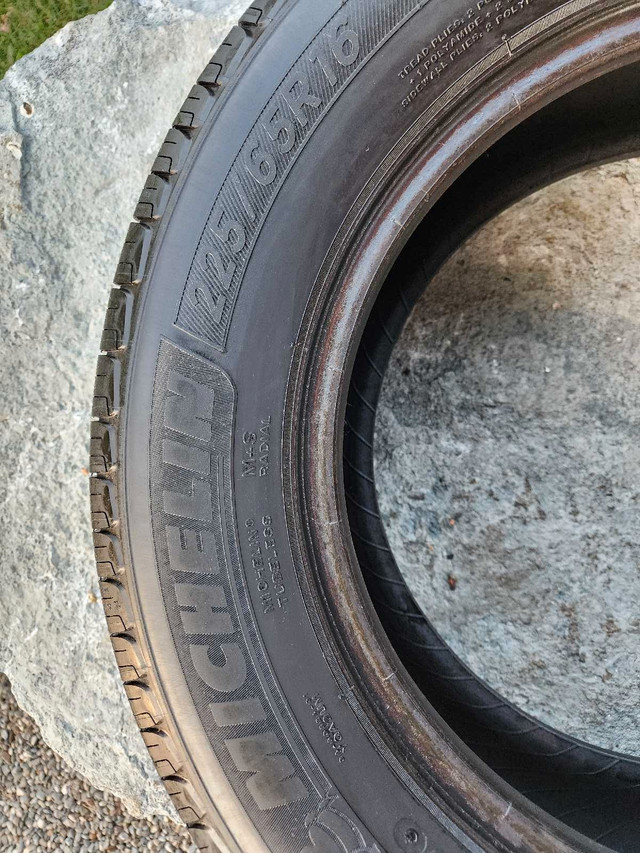 4 MICHELIN Defender 225 65 R 16 All Season TIRES in Tires & Rims in St. Catharines - Image 4