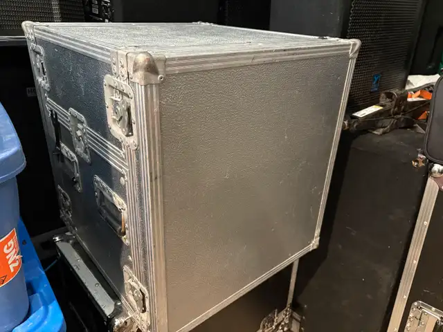 Allen & Heath MixWizard 16:2DX in Pro Audio & Recording Equipment in Winnipeg - Image 6