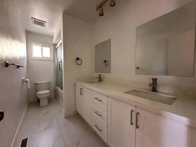 4-Bedroom Upper Level Rental at Finch & 404