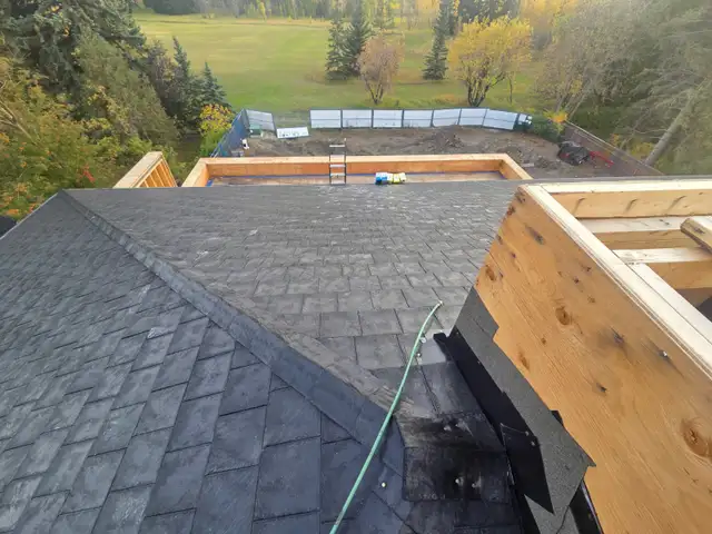 Roofing Help Needed in Construction & Trades in Calgary - Image 4
